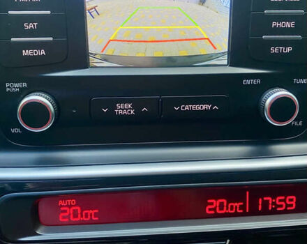 Черный Киа Оптима, объемом двигателя 2.36 л и пробегом 171 тыс. км за 13000 $, фото 20 на Automoto.ua