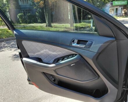 Чорний Кіа Оптіма, об'ємом двигуна 2 л та пробігом 155 тис. км за 15200 $, фото 11 на Automoto.ua