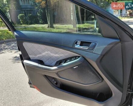 Черный Киа Оптима, объемом двигателя 2 л и пробегом 155 тыс. км за 15200 $, фото 10 на Automoto.ua