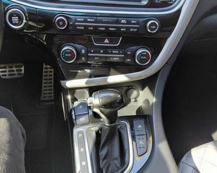 Черный Киа Оптима, объемом двигателя 2 л и пробегом 155 тыс. км за 15200 $, фото 7 на Automoto.ua