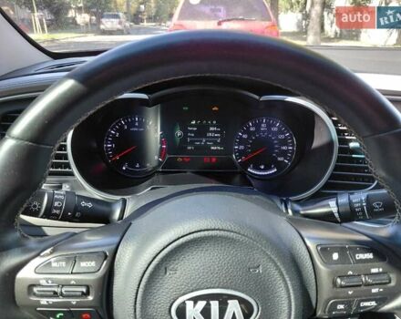 Черный Киа Оптима, объемом двигателя 2 л и пробегом 155 тыс. км за 15200 $, фото 8 на Automoto.ua
