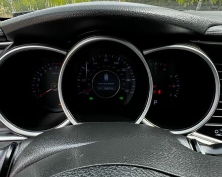 Черный Киа Оптима, объемом двигателя 0.24 л и пробегом 200 тыс. км за 10000 $, фото 23 на Automoto.ua
