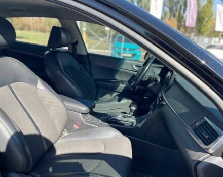 Чорний Кіа Оптіма, об'ємом двигуна 1.7 л та пробігом 128 тис. км за 13500 $, фото 15 на Automoto.ua
