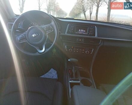 Черный Киа Оптима, объемом двигателя 2.36 л и пробегом 262 тыс. км за 9600 $, фото 7 на Automoto.ua