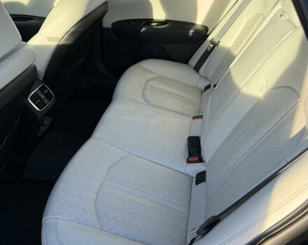 Чорний Кіа Оптіма, об'ємом двигуна 2 л та пробігом 118 тис. км за 16300 $, фото 8 на Automoto.ua