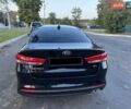 Чорний Кіа Оптіма, об'ємом двигуна 2.36 л та пробігом 180 тис. км за 10300 $, фото 5 на Automoto.ua