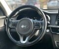 Чорний Кіа Оптіма, об'ємом двигуна 1.7 л та пробігом 128 тис. км за 13500 $, фото 12 на Automoto.ua