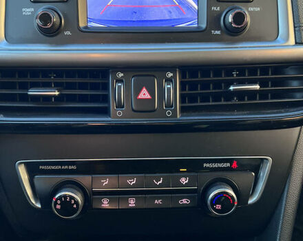 Чорний Кіа Оптіма, об'ємом двигуна 2.4 л та пробігом 110 тис. км за 8700 $, фото 22 на Automoto.ua