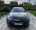 Чорний Кіа Оптіма, об'ємом двигуна 2 л та пробігом 118 тис. км за 16300 $, фото 2 на Automoto.ua