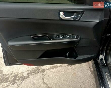 Кіа Оптіма 2016 у Кам'янське (Дніпродзержинськ) на Automoto.ua Чорний Кіа Оптіма, об'ємом двигуна 2 л та пробігом 85 тис. км за 13600 $, фото 31 на Automoto.ua