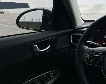 Чорний Кіа Оптіма, об'ємом двигуна 2.36 л та пробігом 230 тис. км за 11500 $, фото 12 на Automoto.ua