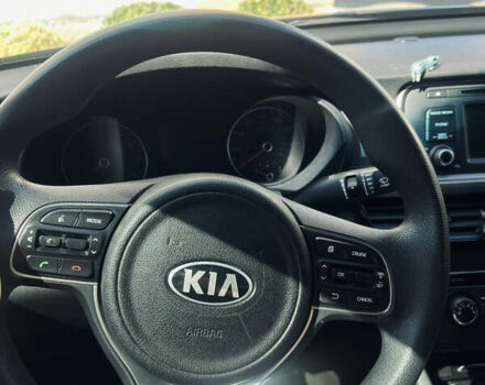 Черный Киа Оптима, объемом двигателя 2.4 л и пробегом 144 тыс. км за 10300 $, фото 9 на Automoto.ua