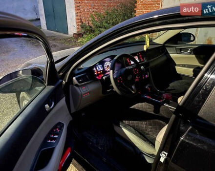 Черный Киа Оптима, объемом двигателя 2.36 л и пробегом 110 тыс. км за 10400 $, фото 6 на Automoto.ua