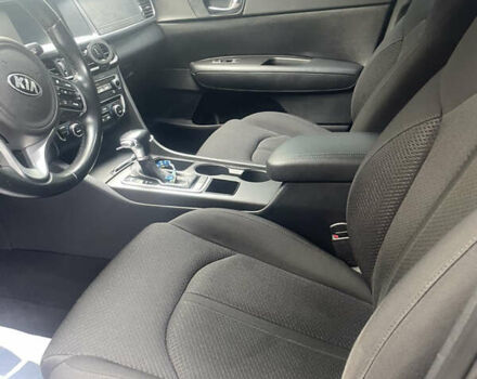 Черный Киа Оптима, объемом двигателя 2 л и пробегом 67 тыс. км за 18200 $, фото 3 на Automoto.ua