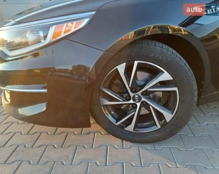 Черный Киа Оптима, объемом двигателя 2.36 л и пробегом 103 тыс. км за 11700 $, фото 11 на Automoto.ua