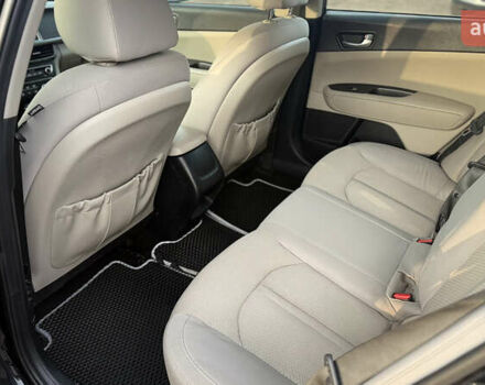 Чорний Кіа Оптіма, об'ємом двигуна 2.4 л та пробігом 129 тис. км за 10300 $, фото 9 на Automoto.ua