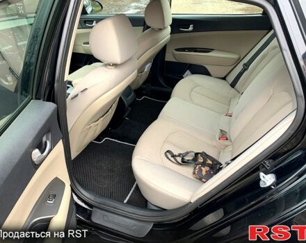 Чорний Кіа Оптіма, об'ємом двигуна 2.4 л та пробігом 132 тис. км за 11800 $, фото 12 на Automoto.ua