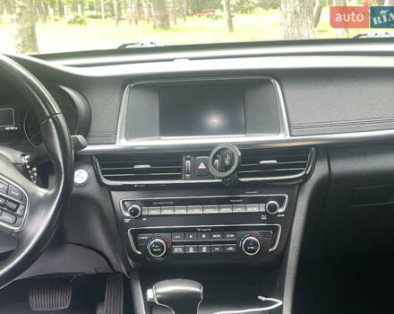 Черный Киа Оптима, объемом двигателя 2 л и пробегом 67 тыс. км за 18200 $, фото 10 на Automoto.ua