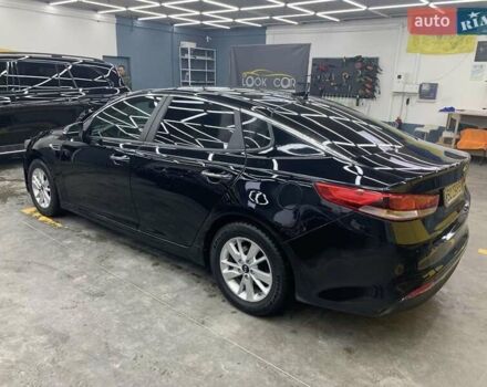 Чорний Кіа Оптіма, об'ємом двигуна 2.4 л та пробігом 145 тис. км за 9300 $, фото 4 на Automoto.ua