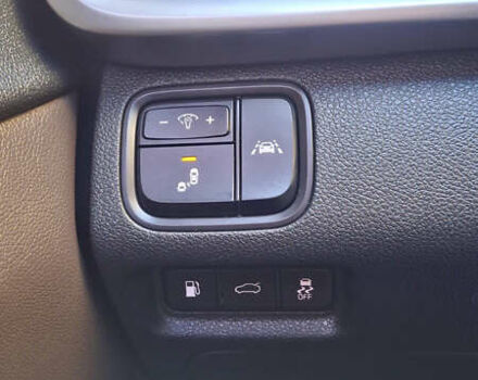 Чорний Кіа Оптіма, об'ємом двигуна 2.36 л та пробігом 240 тис. км за 11000 $, фото 12 на Automoto.ua