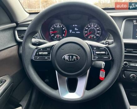 Черный Киа Оптима, объемом двигателя 2.36 л и пробегом 235 тыс. км за 11500 $, фото 20 на Automoto.ua