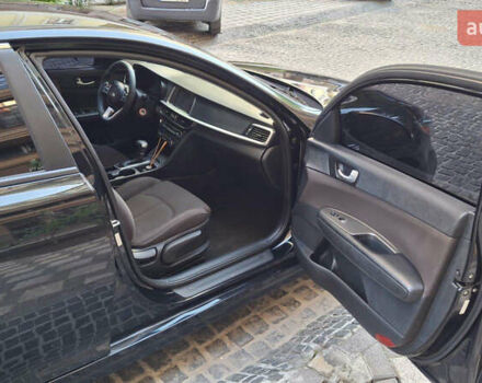 Чорний Кіа Оптіма, об'ємом двигуна 2.36 л та пробігом 240 тис. км за 11000 $, фото 9 на Automoto.ua