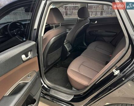 Черный Киа Оптима, объемом двигателя 2.36 л и пробегом 235 тыс. км за 11500 $, фото 29 на Automoto.ua