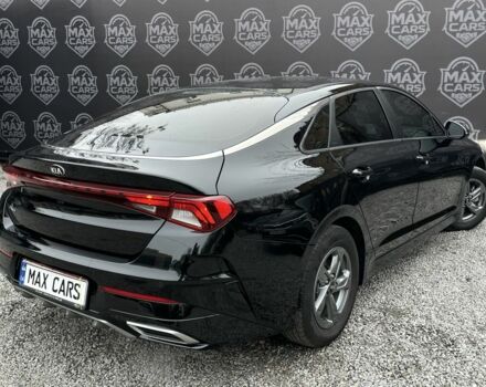 Черный Киа Оптима, объемом двигателя 2 л и пробегом 155 тыс. км за 19200 $, фото 5 на Automoto.ua