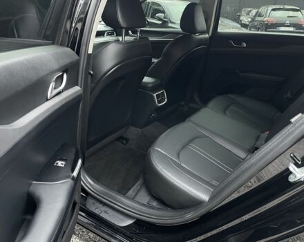 Черный Киа Оптима, объемом двигателя 2 л и пробегом 155 тыс. км за 19200 $, фото 8 на Automoto.ua