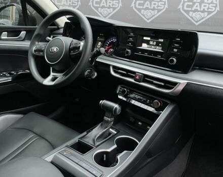 Черный Киа Оптима, объемом двигателя 2 л и пробегом 155 тыс. км за 19200 $, фото 15 на Automoto.ua