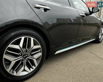 Чорний Кіа Оптіма, об'ємом двигуна 2 л та пробігом 85 тис. км за 22500 $, фото 7 на Automoto.ua