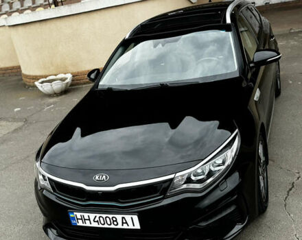 Чорний Кіа Оптіма, об'ємом двигуна 2 л та пробігом 85 тис. км за 22500 $, фото 2 на Automoto.ua