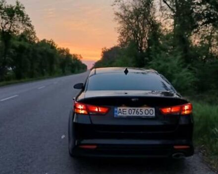 Чорний Кіа Оптіма, об'ємом двигуна 2.36 л та пробігом 186 тис. км за 10500 $, фото 1 на Automoto.ua