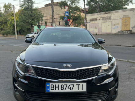 Черный Киа Оптима, объемом двигателя 2.36 л и пробегом 184 тыс. км за 8800 $, фото 1 на Automoto.ua