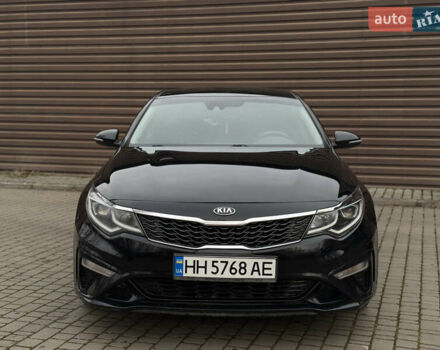 Чорний Кіа Оптіма, об'ємом двигуна 2.36 л та пробігом 129 тис. км за 9950 $, фото 1 на Automoto.ua