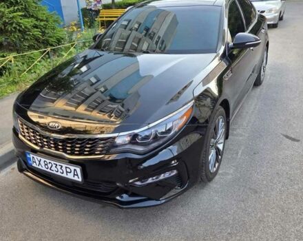 Чорний Кіа Оптіма, об'ємом двигуна 2 л та пробігом 65 тис. км за 17032 $, фото 1 на Automoto.ua
