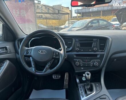 Фіолетовий Кіа Оптіма, об'ємом двигуна 2 л та пробігом 188 тис. км за 9990 $, фото 25 на Automoto.ua
