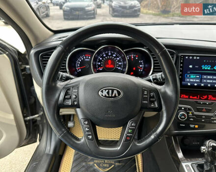 Коричневый Киа Оптима, объемом двигателя 2.36 л и пробегом 220 тыс. км за 8800 $, фото 25 на Automoto.ua