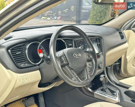 Коричневый Киа Оптима, объемом двигателя 2.36 л и пробегом 220 тыс. км за 8800 $, фото 12 на Automoto.ua