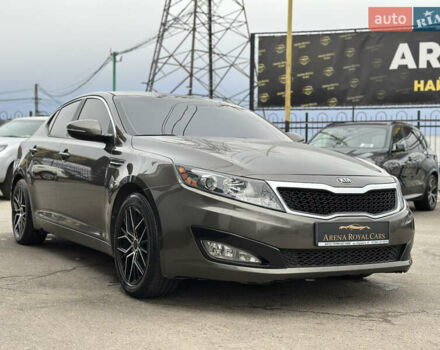 Коричневый Киа Оптима, объемом двигателя 2.36 л и пробегом 220 тыс. км за 8800 $, фото 7 на Automoto.ua