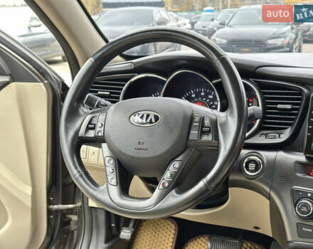 Коричневый Киа Оптима, объемом двигателя 2.36 л и пробегом 220 тыс. км за 8800 $, фото 19 на Automoto.ua