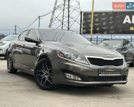 Коричневый Киа Оптима, объемом двигателя 2.36 л и пробегом 220 тыс. км за 8800 $, фото 2 на Automoto.ua