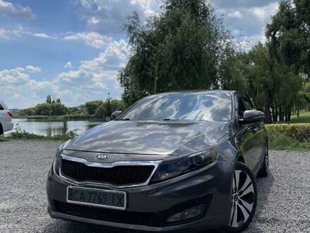 Киа Оптима 2012 в Умани на Automoto.ua Коричневый Киа Оптима, объемом двигателя 2.36 л и пробегом 300 тыс. км за 8300 $, фото 1 на Automoto.ua