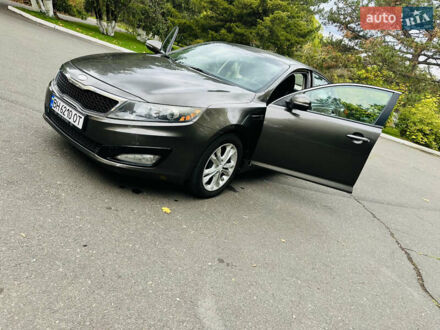 Киа Оптима 2013 в Одессе на Automoto.ua Коричневый Киа Оптима, объемом двигателя 2.36 л и пробегом 200 тыс. км за 8500 $, фото 1 на Automoto.ua