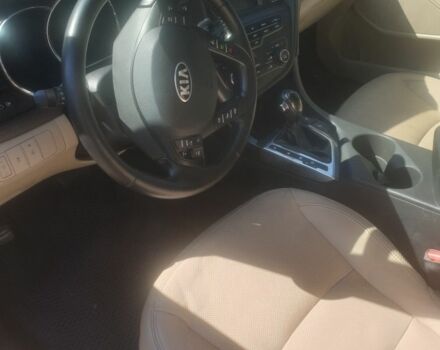 Красный Киа Оптима, объемом двигателя 2.4 л и пробегом 240 тыс. км за 8700 $, фото 4 на Automoto.ua