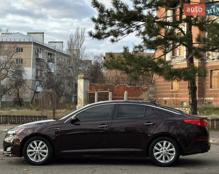 Червоний Кіа Оптіма, об'ємом двигуна 2.36 л та пробігом 116 тис. км за 9999 $, фото 4 на Automoto.ua