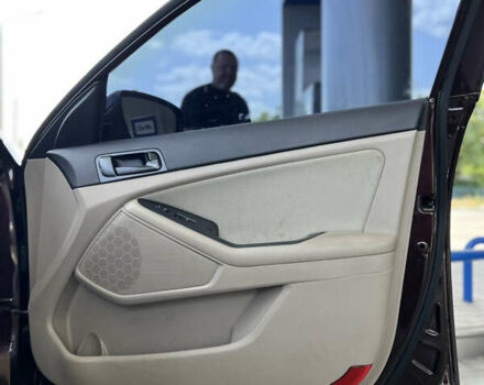 Червоний Кіа Оптіма, об'ємом двигуна 2.4 л та пробігом 184 тис. км за 9499 $, фото 17 на Automoto.ua