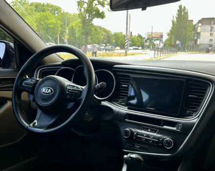 Червоний Кіа Оптіма, об'ємом двигуна 2.4 л та пробігом 184 тис. км за 9499 $, фото 15 на Automoto.ua
