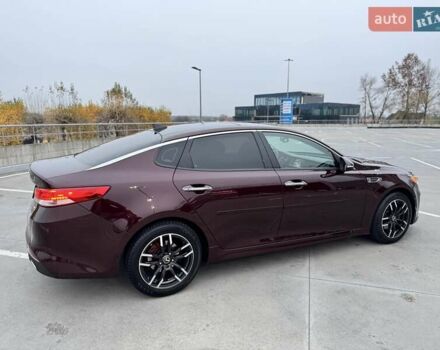 Красный Киа Оптима, объемом двигателя 2.4 л и пробегом 154 тыс. км за 11990 $, фото 16 на Automoto.ua