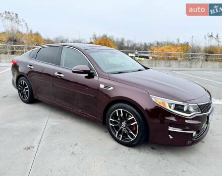 Красный Киа Оптима, объемом двигателя 2.4 л и пробегом 154 тыс. км за 11990 $, фото 19 на Automoto.ua